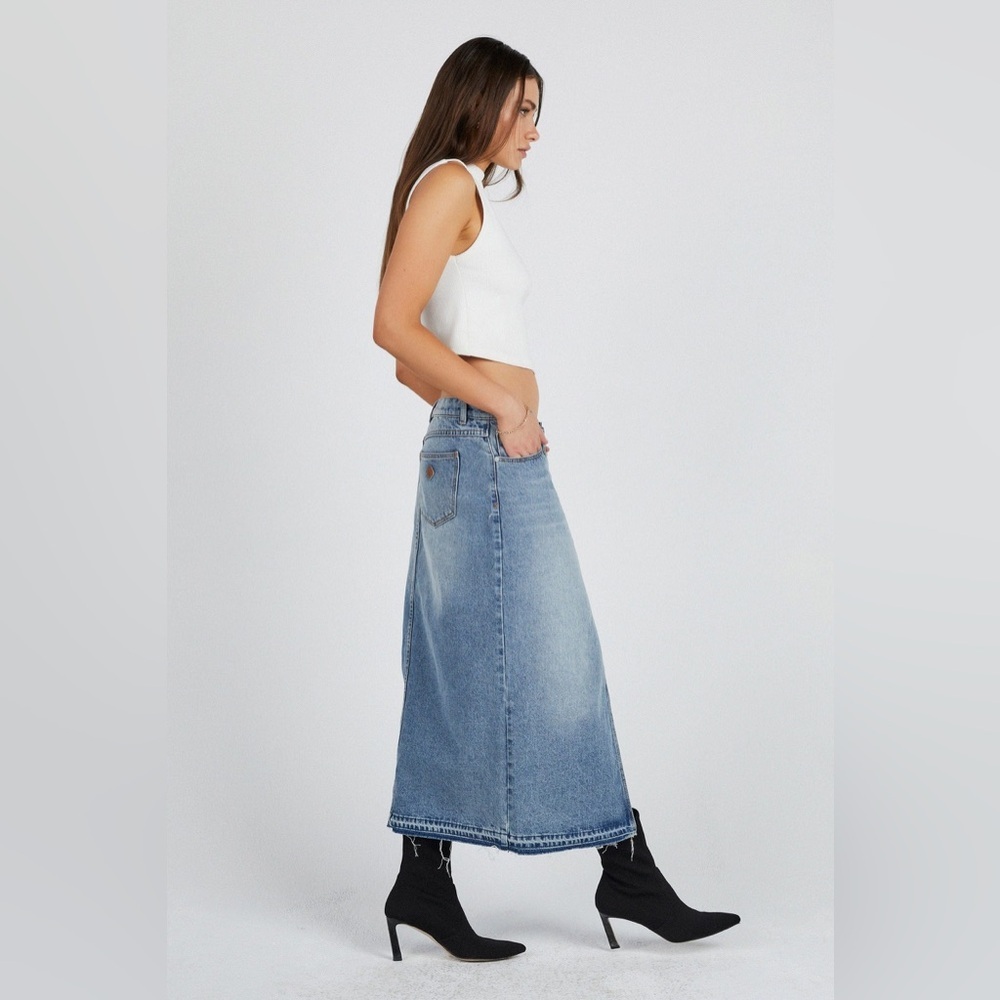 ABRAND Jeans Denim Maxi Skirt Blue ‘99 Low Skirt Y2K Sample NWT Women Size 26” - Picture 3 of 10